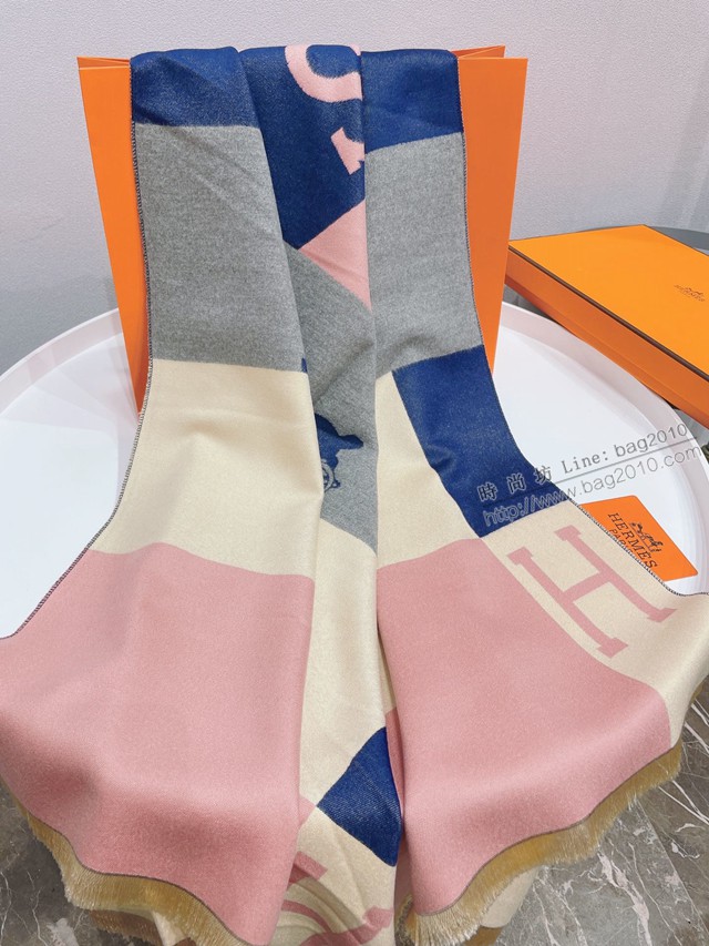 Hermes2021新款圍巾 愛馬仕經典馬拉車圖案女士圍巾披肩  mmj1010